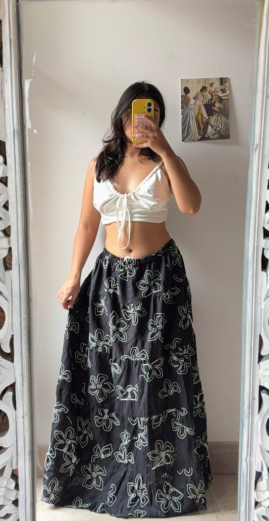 Ravishing Black Artistic Floral Skirt