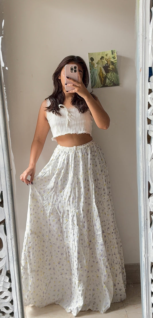 White Admirable Mini Floral Skirt